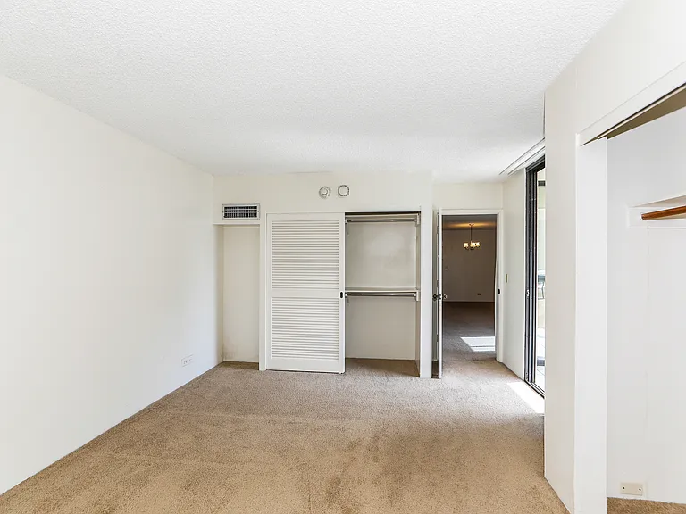 2215 Aloha Dr #1205 — Photo 18