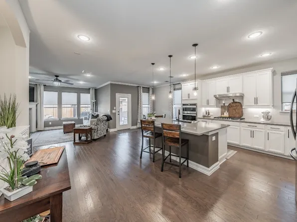 5833 Brightfield Rd, Fort Worth, TX 76137