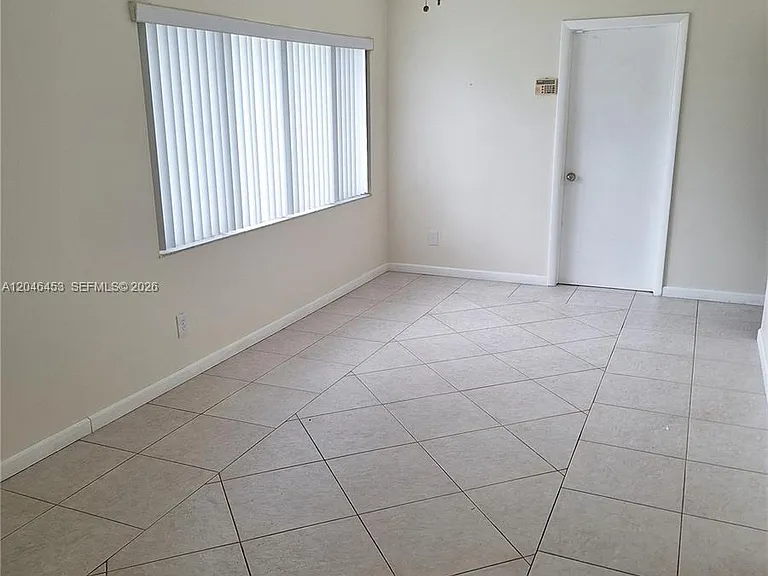 9410 NW 24th Pl — Photo 7