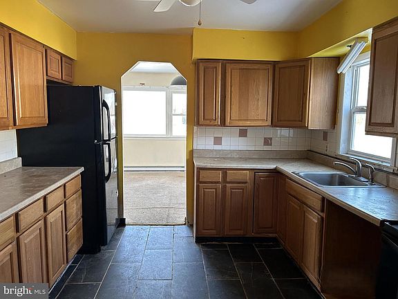 5th image of 112 Scottown Rd