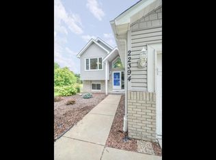 22394 Wood Duck Ct, Rogers, MN 55374