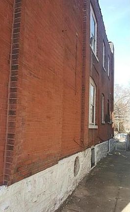 3rd image of 4121 Turner Ave