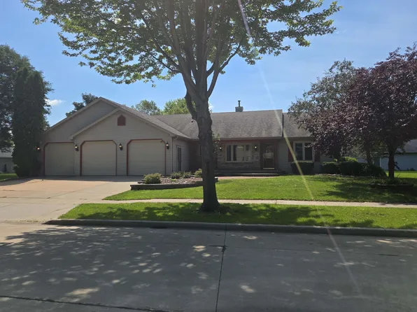 1709 E Bayberry St, Appleton, WI 54915