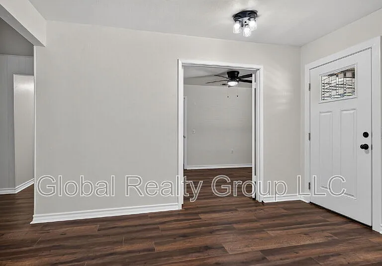 12306 Independence Ave — Photo 5