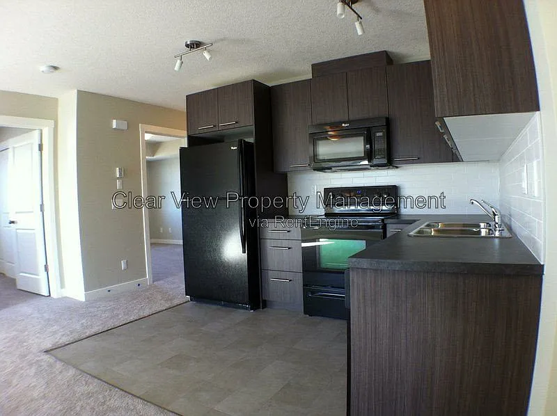 300 Marina Dr #161