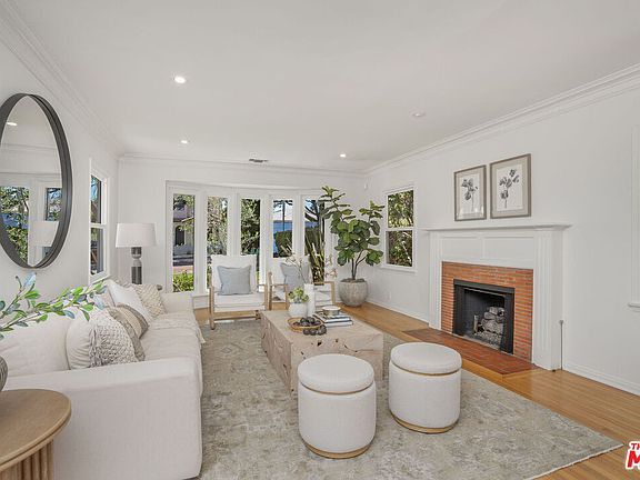 5th image of 1019 Chelsea Ave