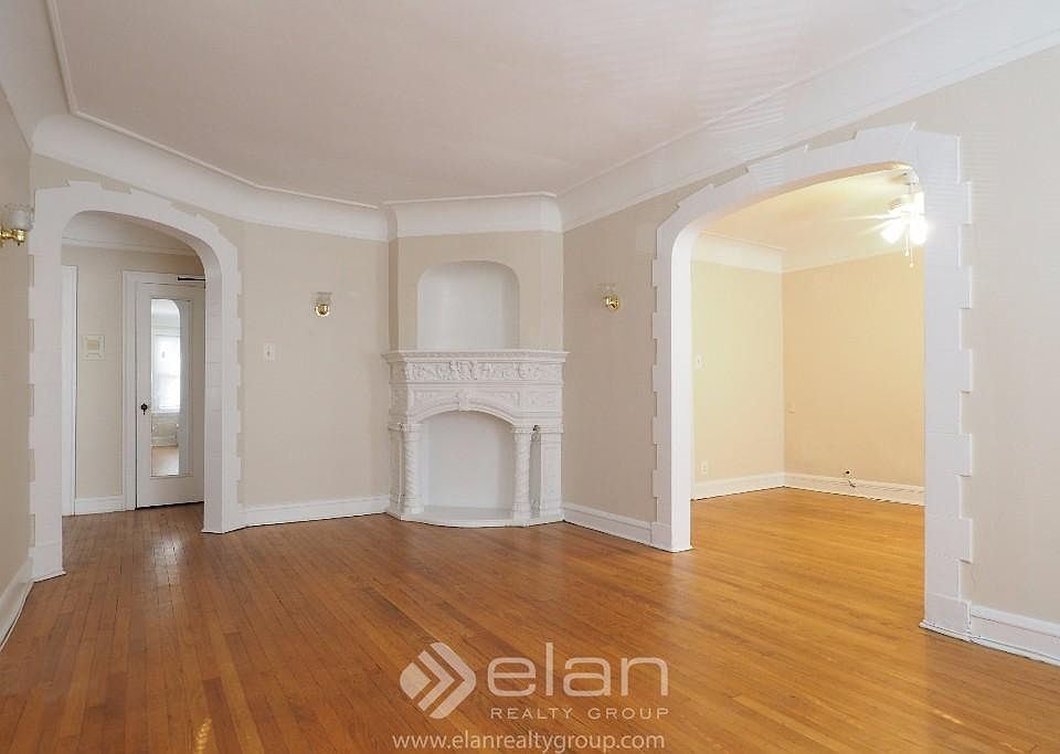 1st image of 1800 W Farwell Ave APT 2A