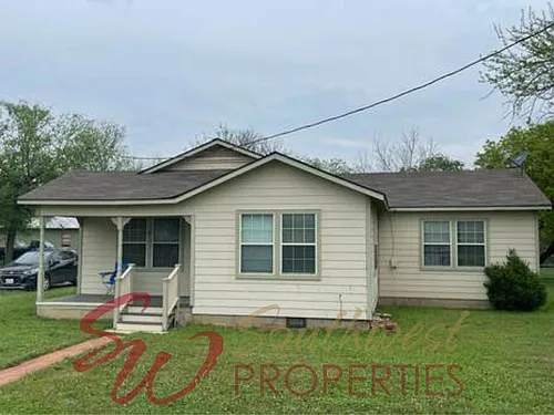 389 W Sloan St Photo 1