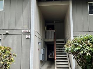 3206 Pine Rd #D5, Bremerton, WA 98310