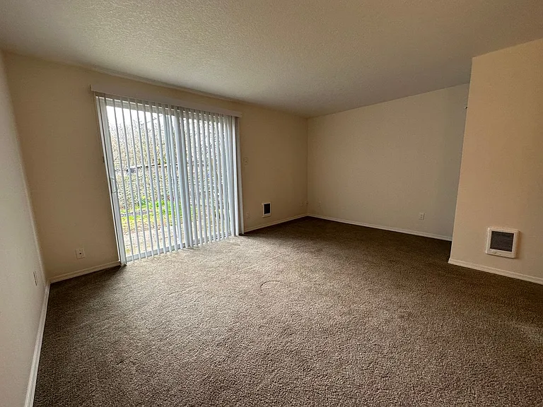 6552 SW 192nd Ave — Photo 6