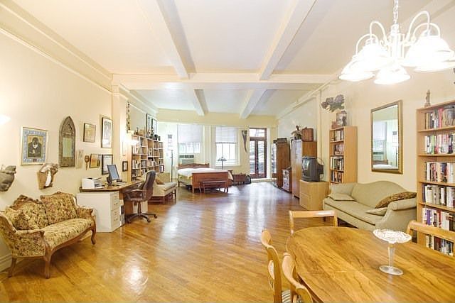 1st image of 8 W 13th St #2-RW