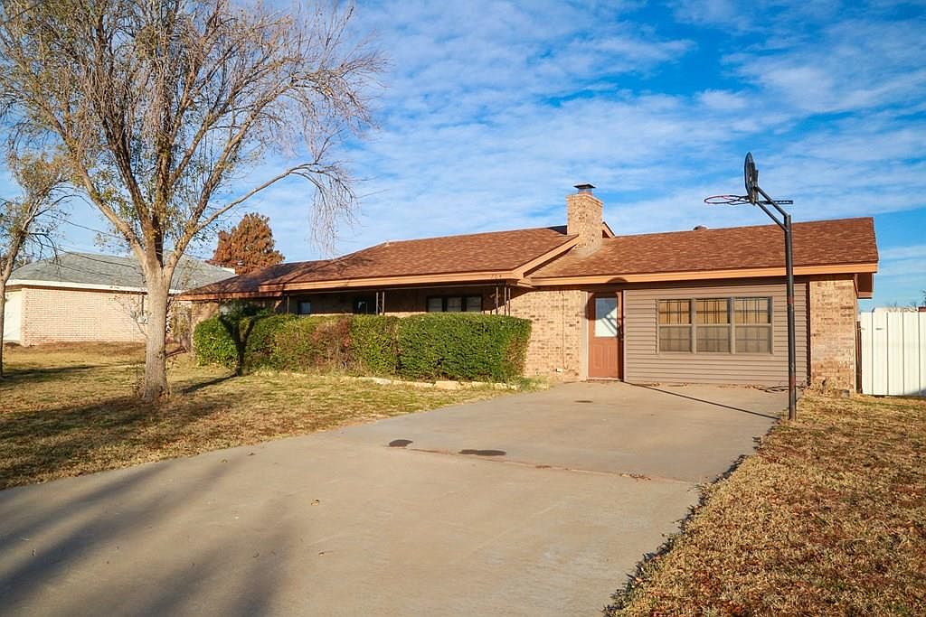 704 Frank Davis, Coahoma, TX 79511 MLS 50055256 Zillow