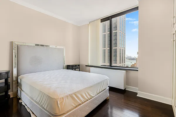 Rented by RSNY Realty | media 16