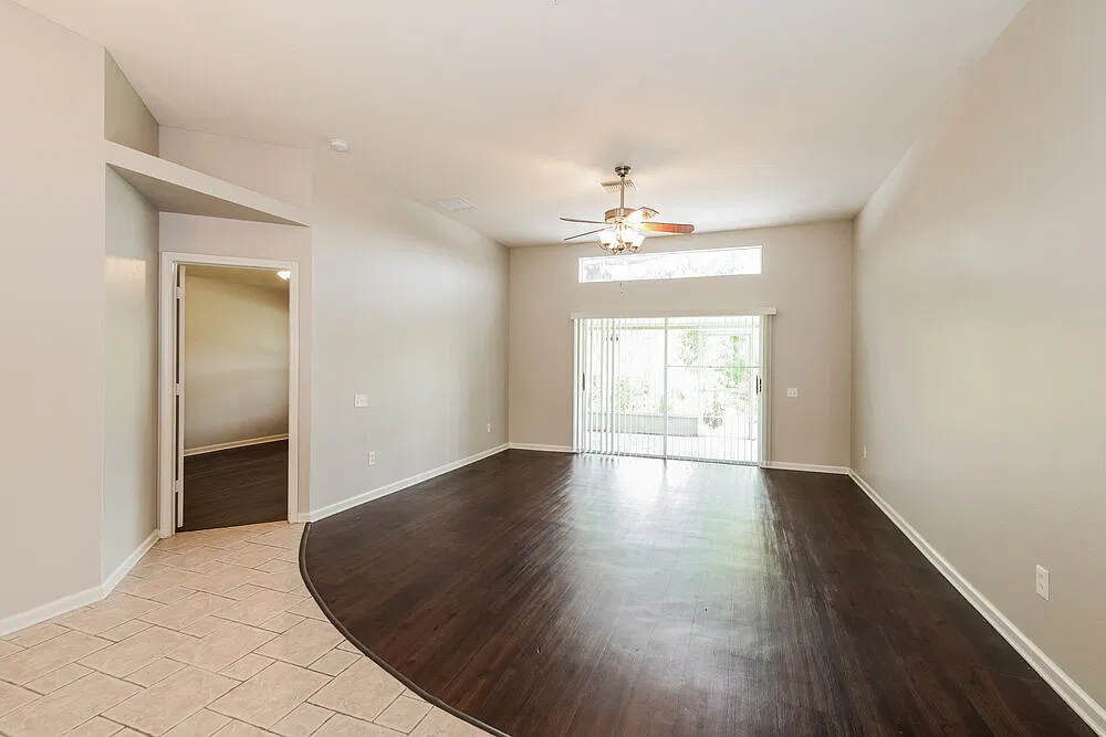 4 bed, 2.0 bath, 1665 sqft, $2,140 — Photo 3