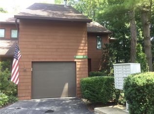 30069 Center Ridge Rd APT D, Westlake, OH 44145