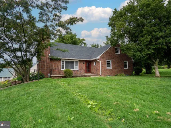 117 W Roseville Rd, Lancaster, PA 17601