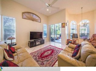 10064 Umberland Pl, Boca Raton, FL 33428