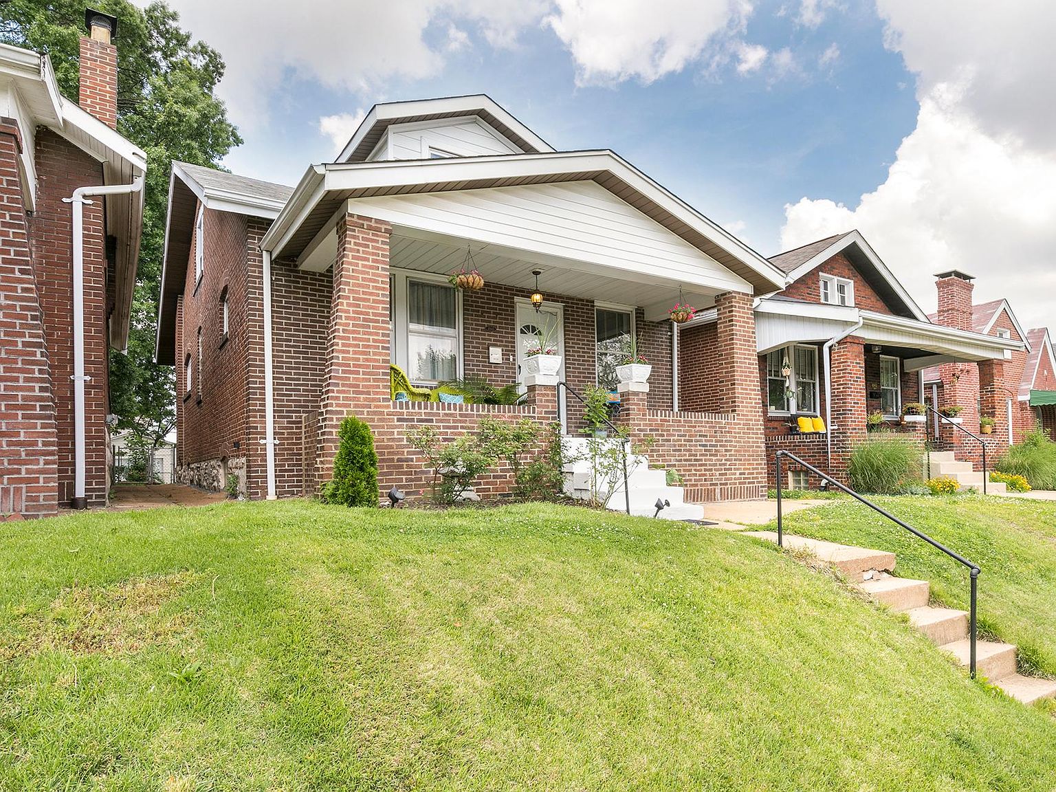 4945 Delor St, Saint Louis, MO 63109 Zillow