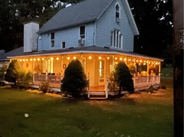 116 Lakeside Dr, Bemus Point, NY 14712