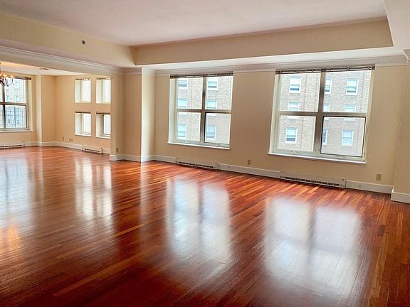 3rd image of 300 Boylston St Unit 713