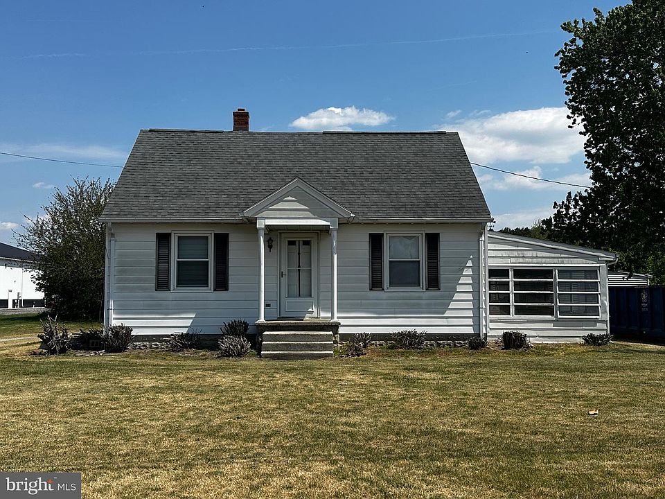 1st image of 3871 Meadow Bridge Rd