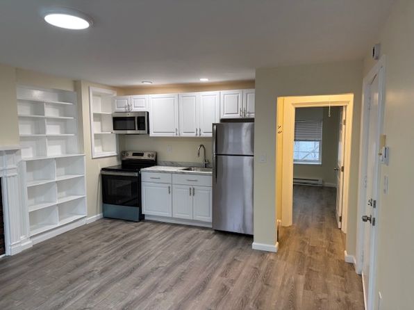 58 S Swan St APT 2