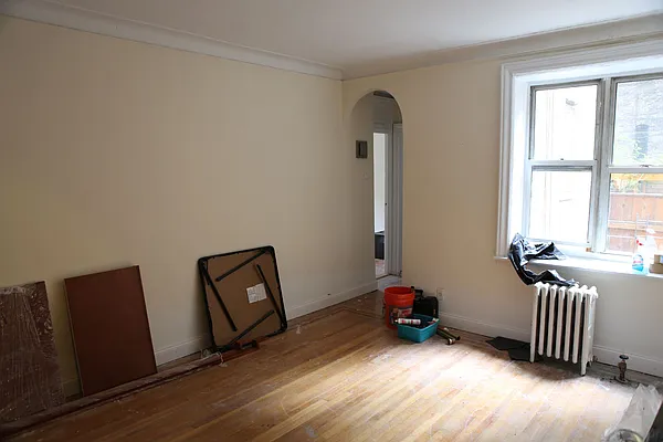 Rented by Chris Stewart, LREB | media 23