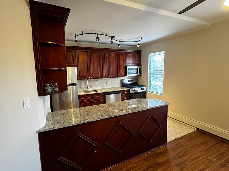 1100 E 180th St #2 — Photo 19