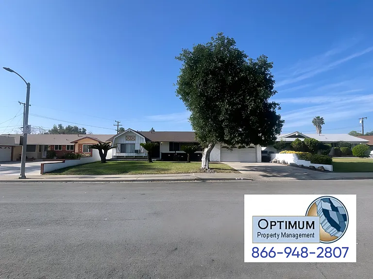 340 Cindy Ct — Photo 3