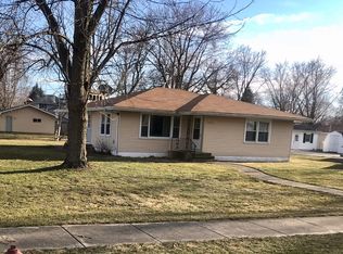 302 W Lincoln St, Gardner, IL 60424