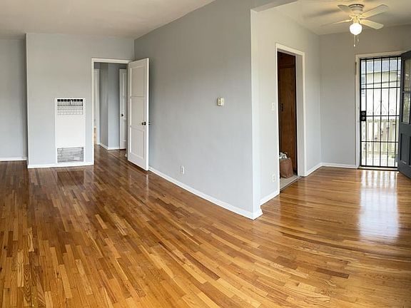 5th image of 4422 Linden Ave APT 4