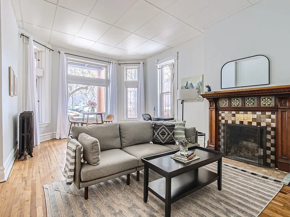 2805 E 16th Ave #1-ID1026248P