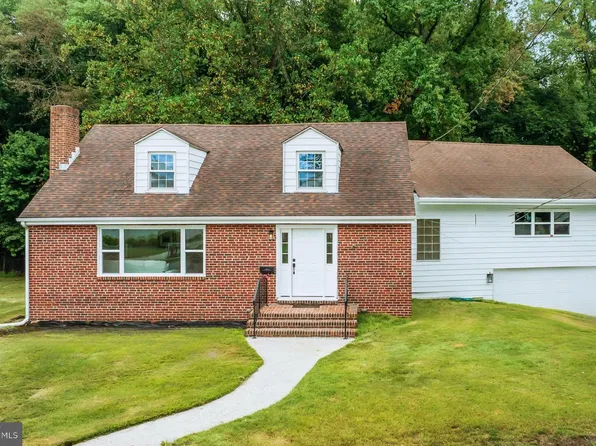 80 Union St, Pennsville, NJ 08070