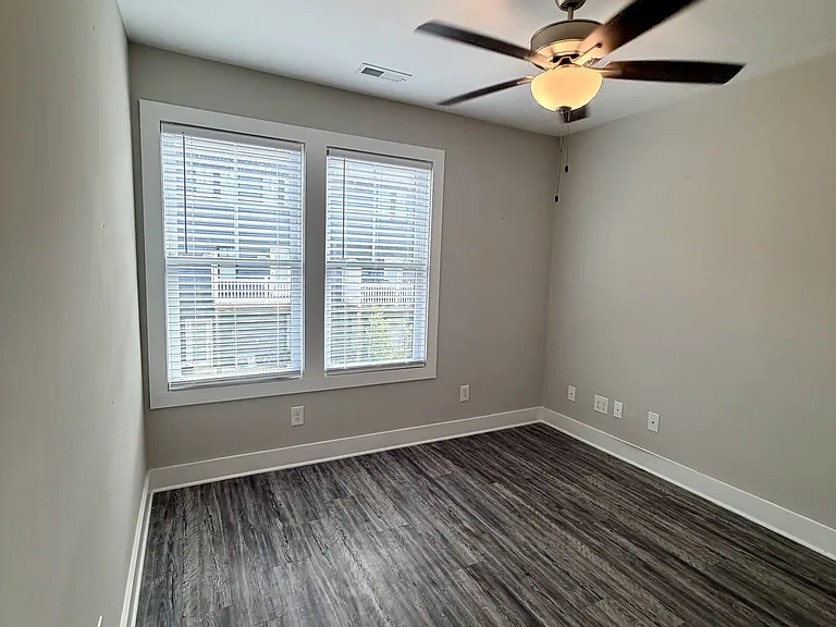 52 Cuddington Ln #1 — Photo 30
