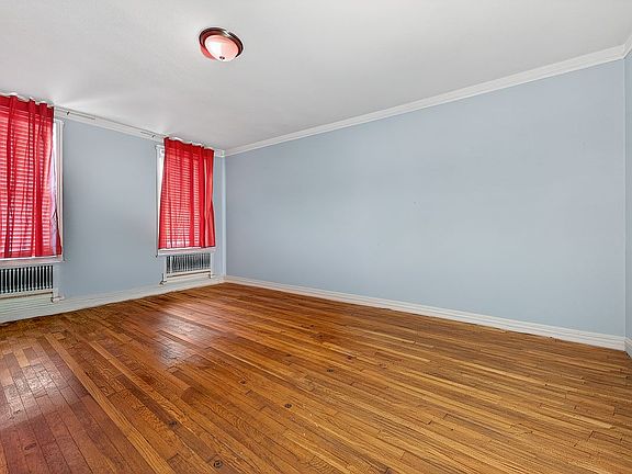 5th image of 3220 Avenue N #A