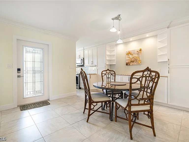 25720 Hickory Blvd #720 — Photo 7