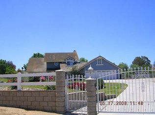 18583 Chickory Dr, Riverside, CA 92504