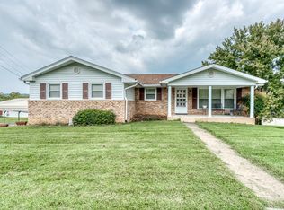 296 Beaver Rd, Bluff City, TN 37618