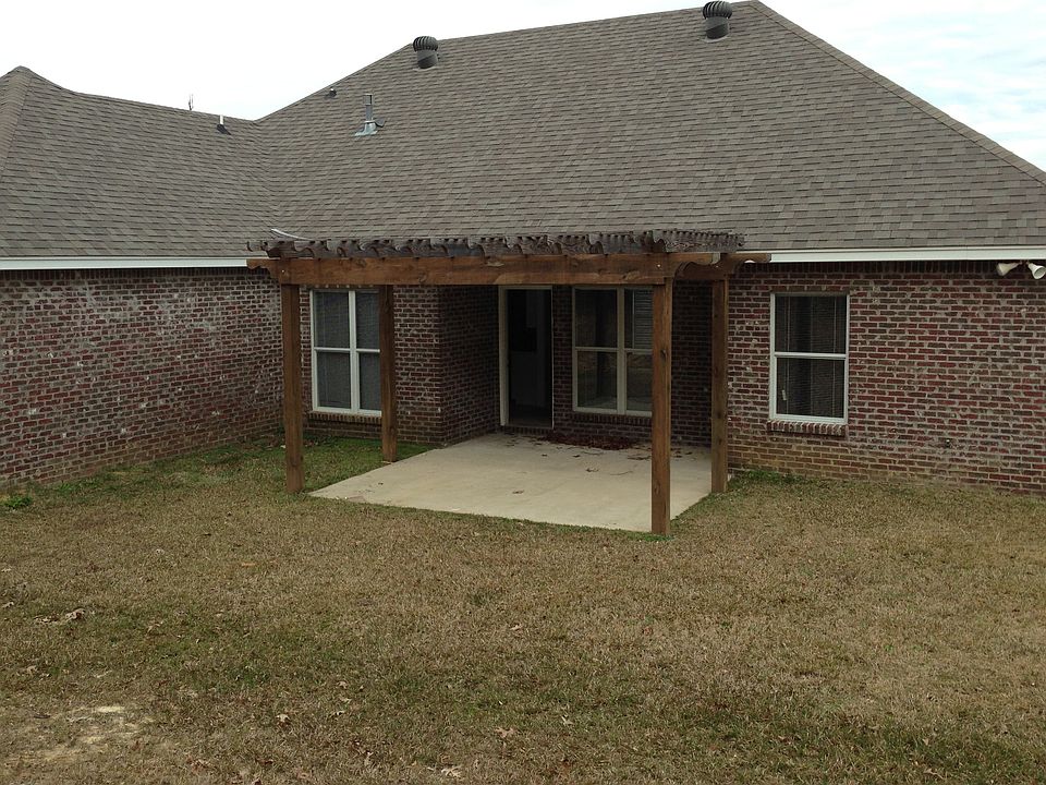 2nd image of 657 Westhill Rd
