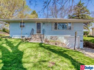 814 E 3rd St, Oakland, NE 68045