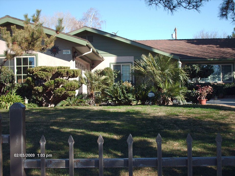 2nd image of 1124 Chestnut Ave