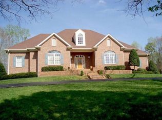 711 Hibriten Rd SE, Lenoir, NC 28645