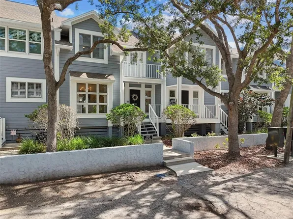 4835 W Flamingo Rd, Tampa, FL 33611