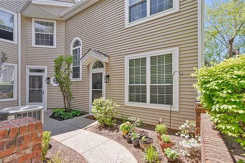 14 Wood Duck Pond Rd Photo 1