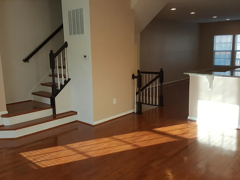 kitchen fam room