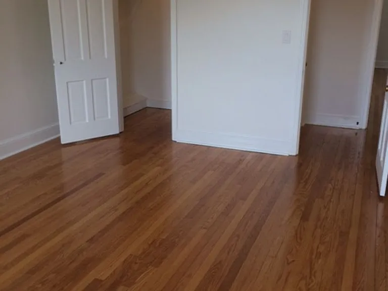 684 Farmington Ave #4-6 — Photo 16