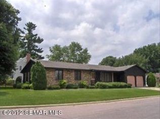 140 Richard Pl, Owatonna, MN 55060
