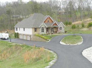10009 Manna Estates Dr, Catlettsburg, KY 41129