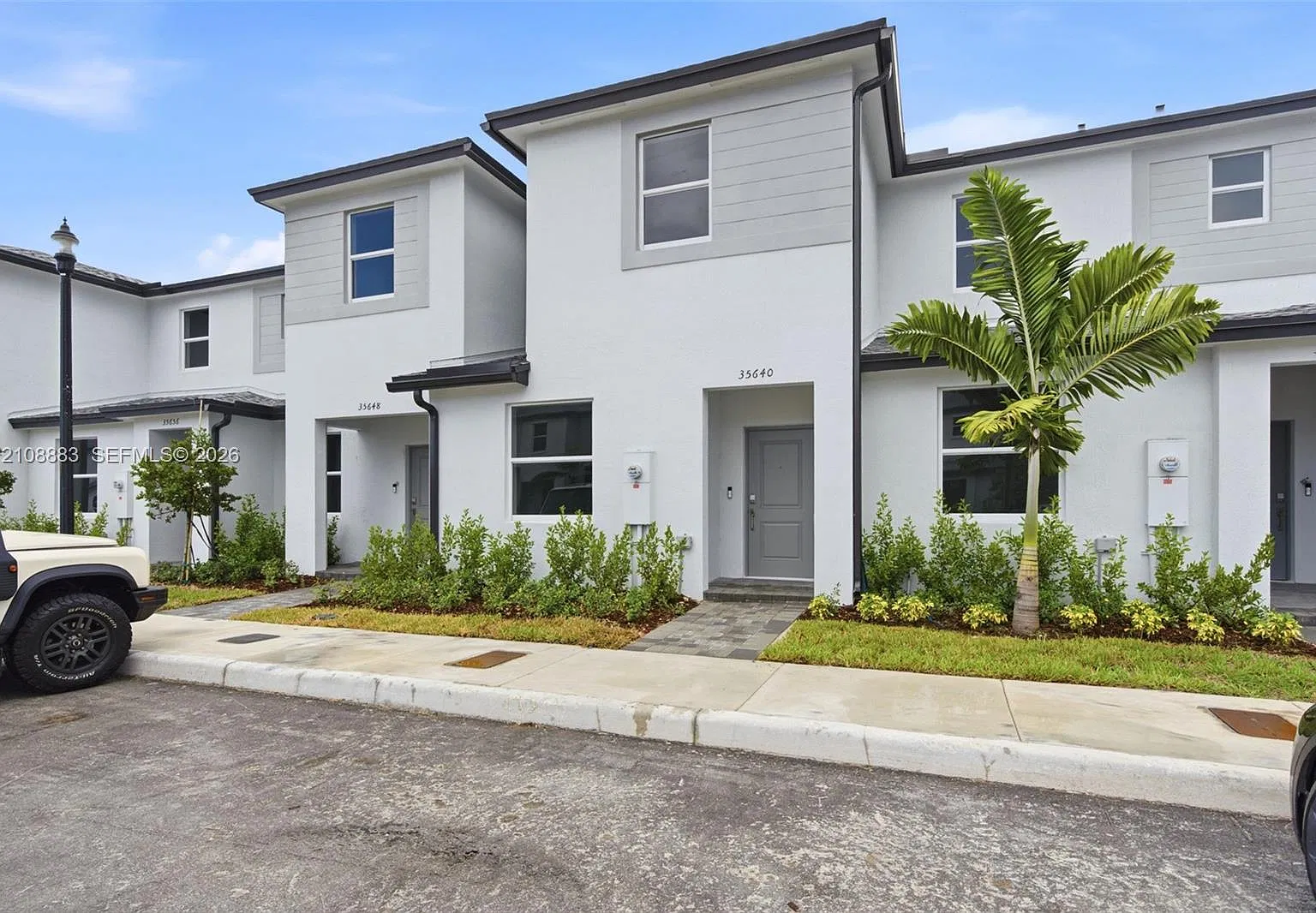3 bed, 2.5 bath, 1545 sqft, $2,950 — Photo 1