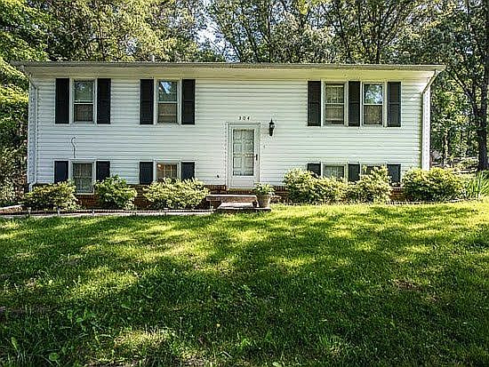 1st image of 304 Keywood Dr
